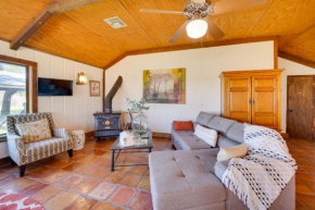 Quiet Bandera Country Home with Medina River Access!